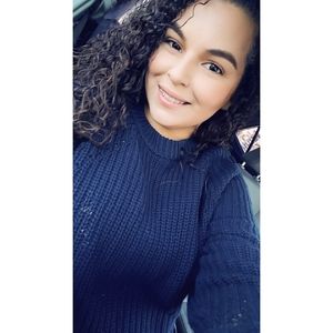 Meet your Posher, Andrea